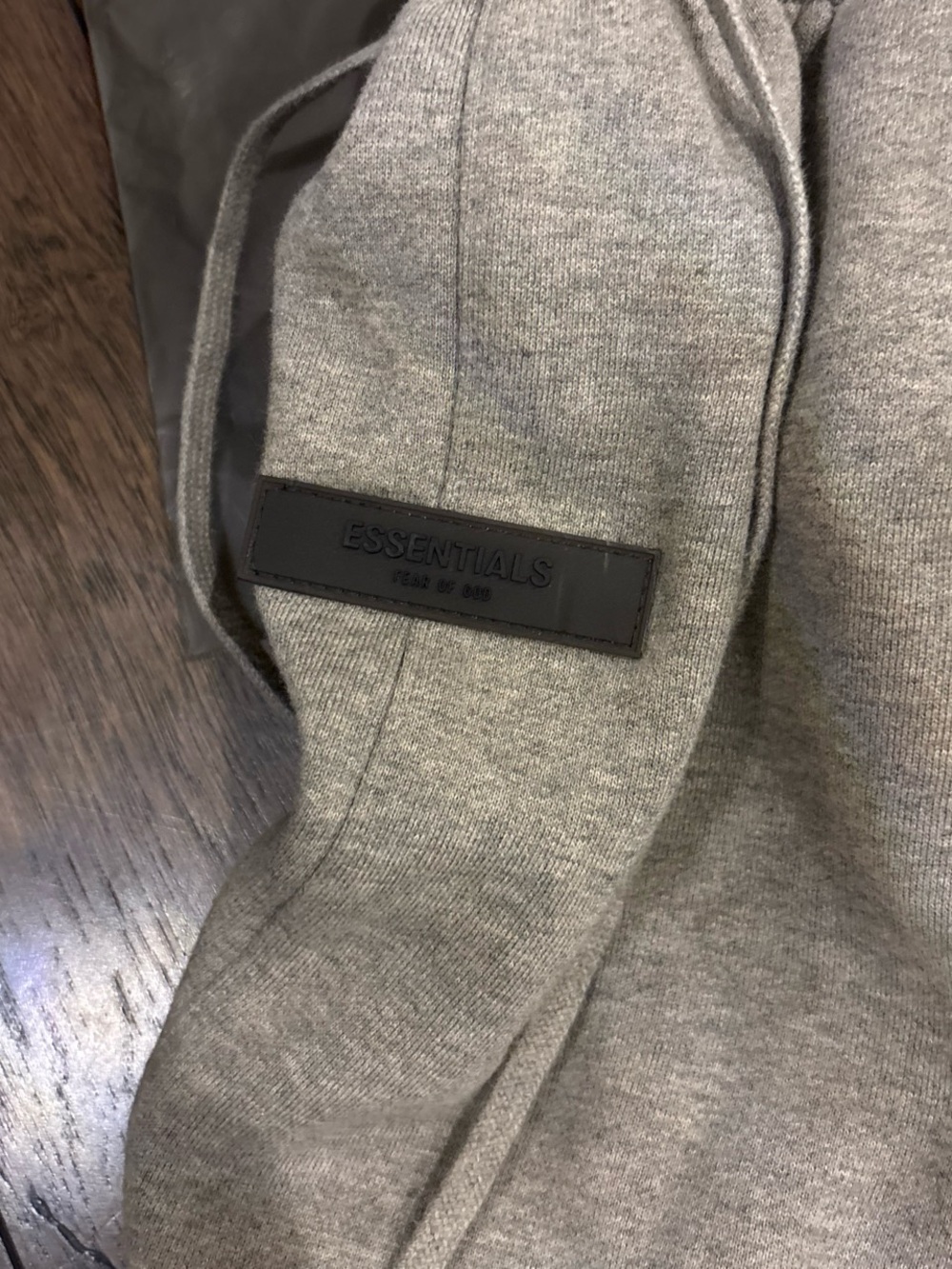 Men Sweater Subcategory Classification - Picture 3 of 8